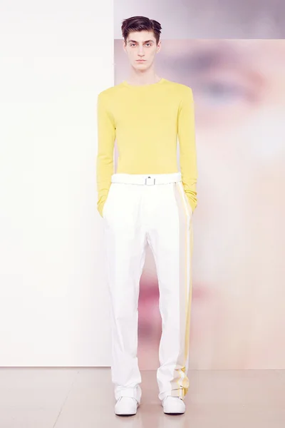 Look 2